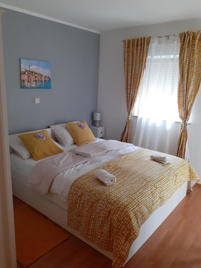 Lola Apartmani Rovinj Eksteriør billede